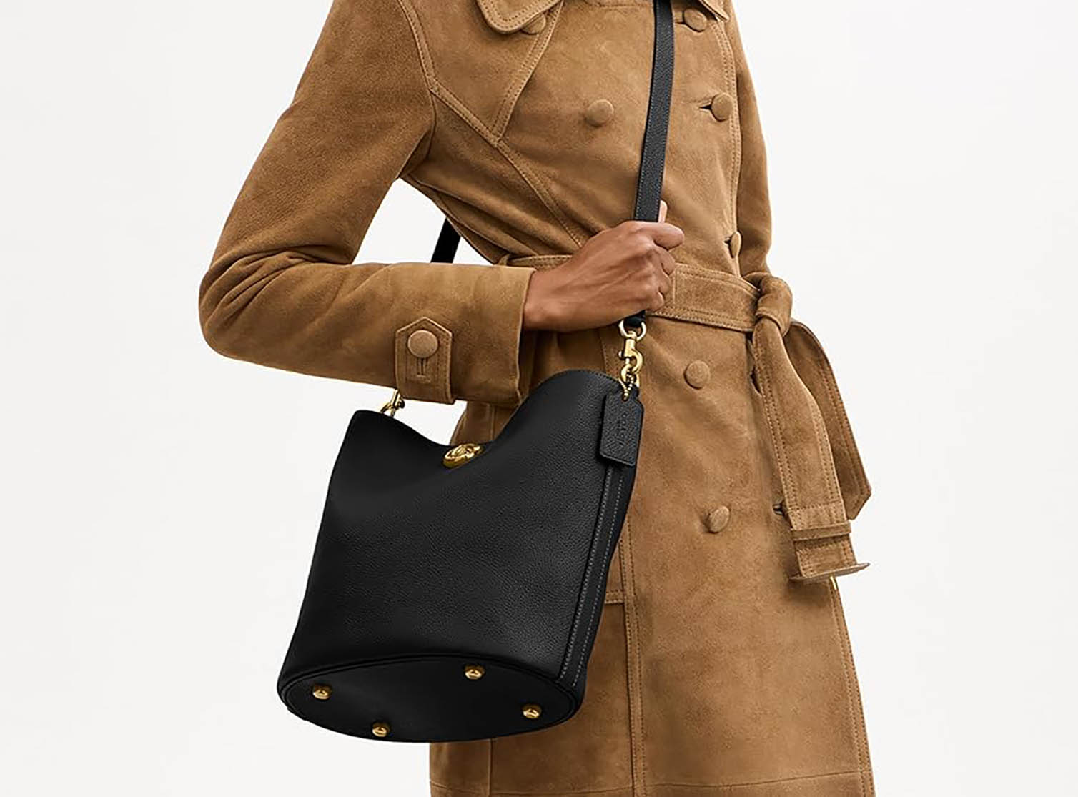 Effortless Elegance: Chic Everyday Totes for the Woman Who Carries It All